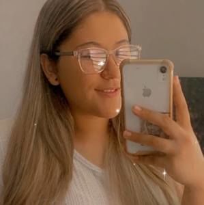 Meet your Posher, Isamarie